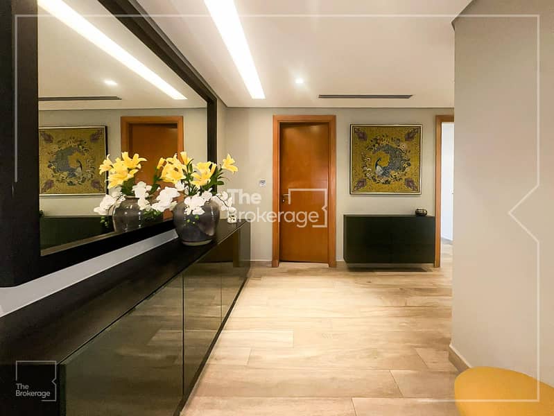 Upgraded | Full Sea View | Ready for Move in - Image 12