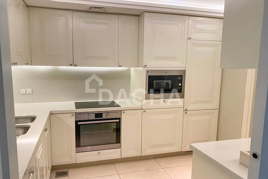 Luxury 2 Bedrooms | Burj Khalifa View | Rented - Image 6