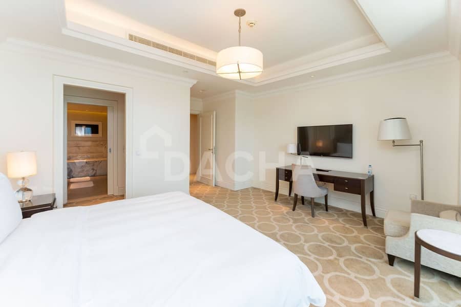 Luxury 2 Bedrooms | Burj Khalifa View | Rented - Image 12