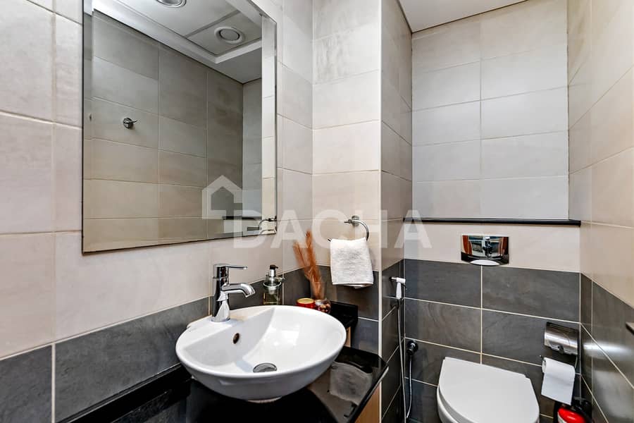 Sea View | Great Layout | Good ROI - Image 16