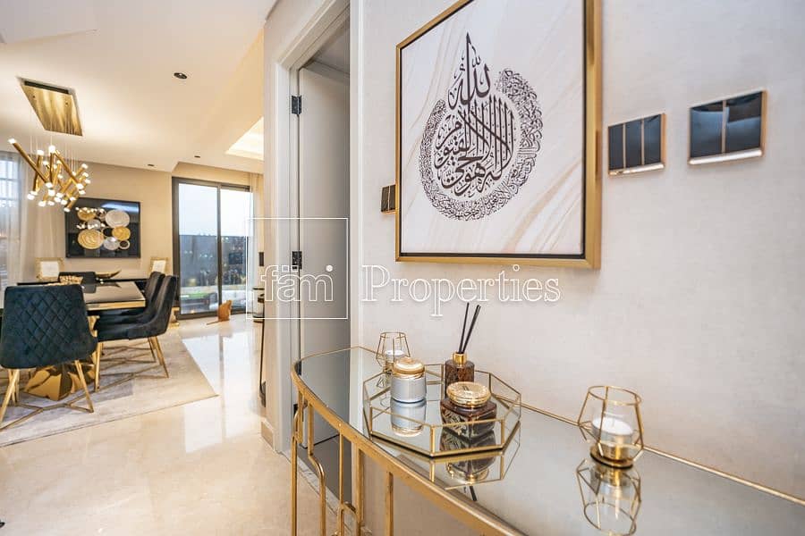 Upgraded | Decorated | Fireplace | The Best Villa - Image 9