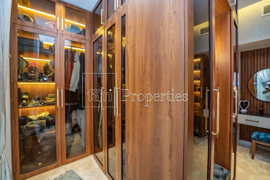 Upgraded | Decorated | Fireplace | The Best Villa - Image 22