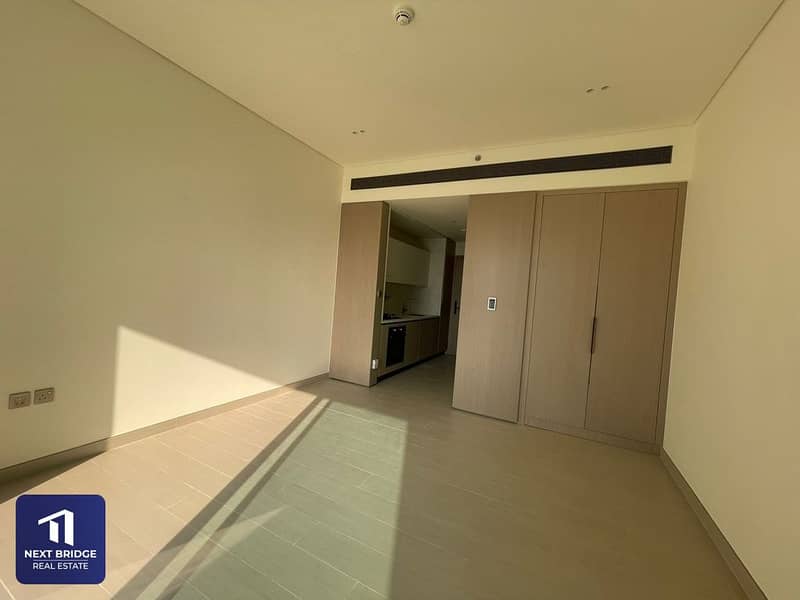 Available | Spacious | Hot Location