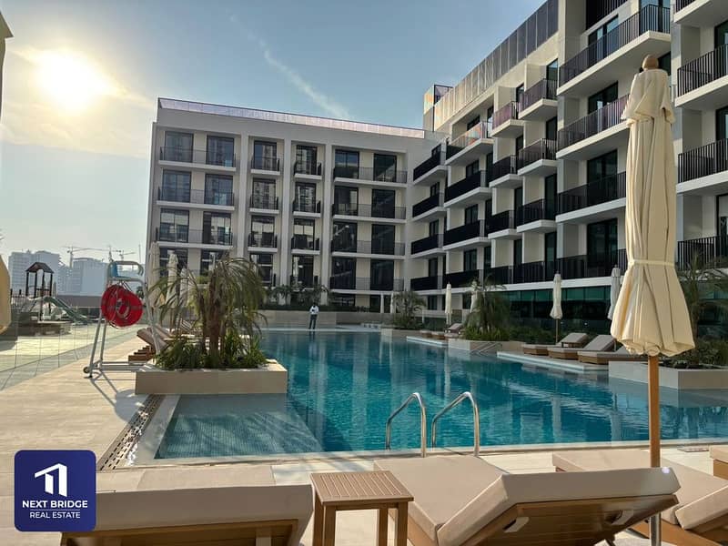 Available | Spacious | Hot Location - Image 10