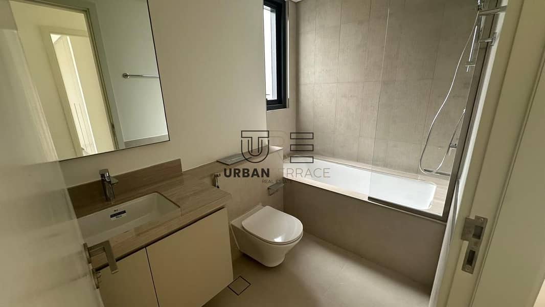 Newly Handed Over | Elegant Villa | Open Kitchen | Bright Interiors - Image 13