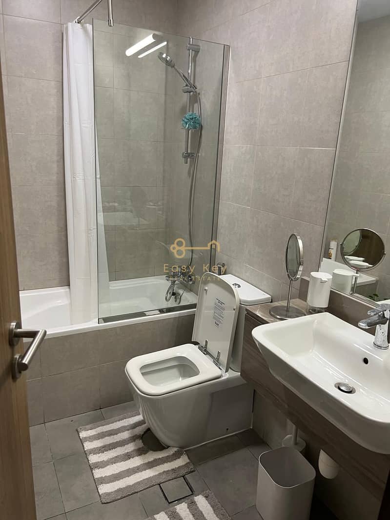 SPACOIUS LAY OUT, 2 CORNER, HIGH ROI ,READY TOMVE - Image 11