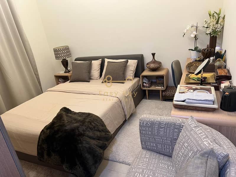 SPACOIUS LAY OUT, 2 CORNER, HIGH ROI ,READY TOMVE - Image 13