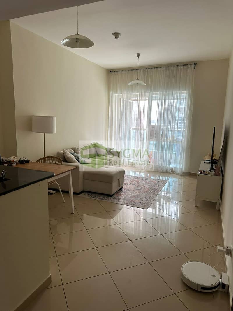 Chiller Free | Balcony | Spacious Apartment