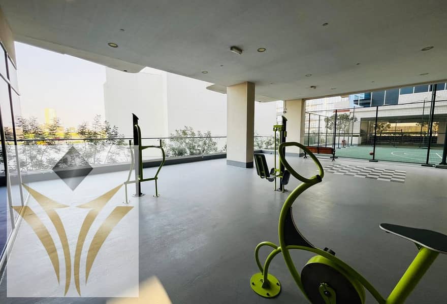 Ready to Move | Spacious MBR City Skyline View Apt - Image 22