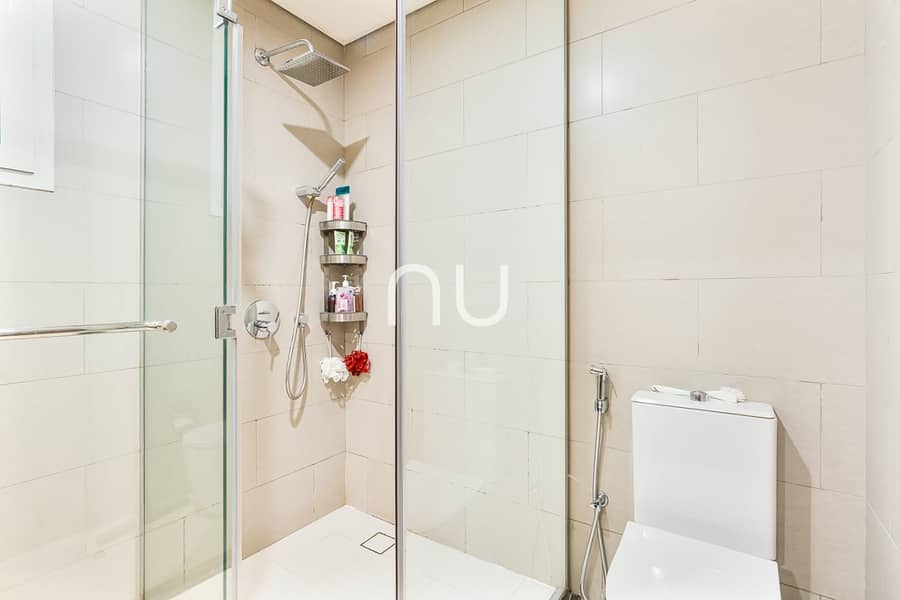 4 BR Townhouse| Single Row | Vacant On Transfer - Image 10