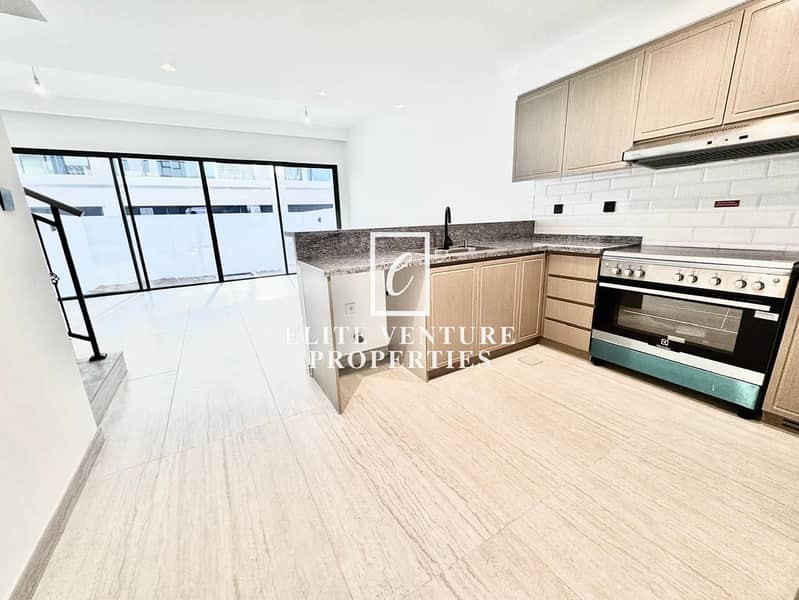 READY TO MOVE IN | 4 BEDROOM | BRAND NEW | SEMI-FURNISHED