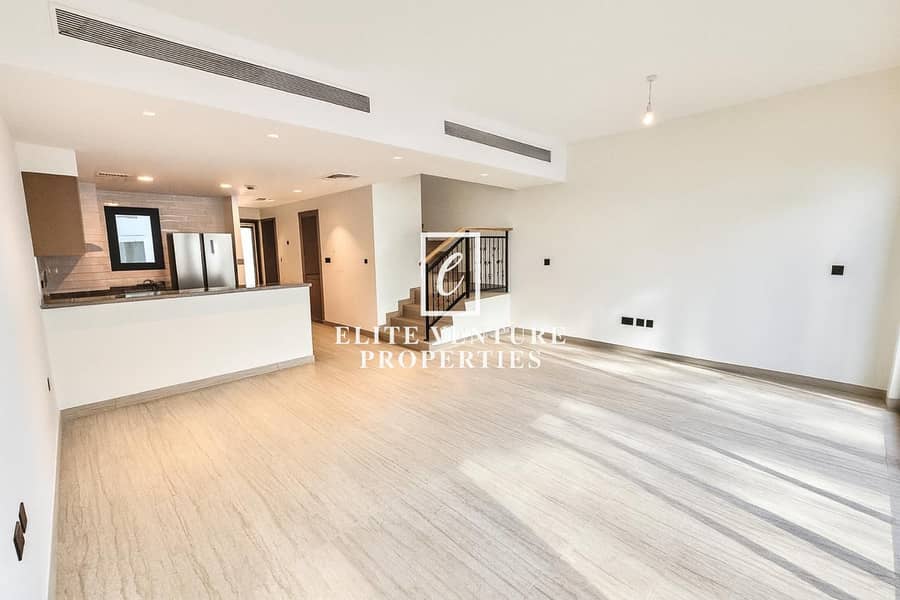 READY TO MOVE IN | 4 BEDROOM | BRAND NEW | SEMI-FURNISHED