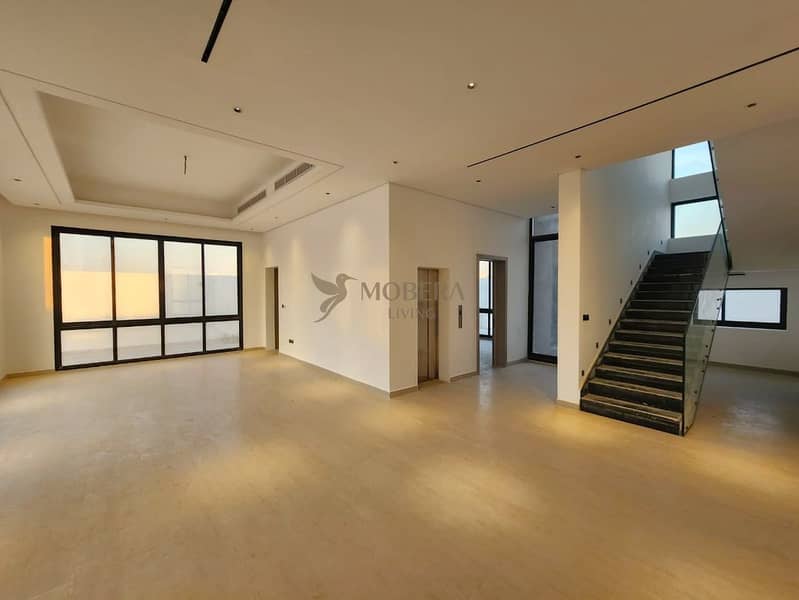 Spacious 5BR Family Villa | Bright & Airy | Modern