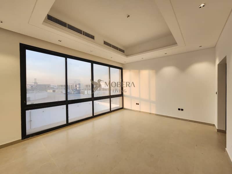 Spacious 5BR Family Villa | Bright & Airy | Modern - Image 8