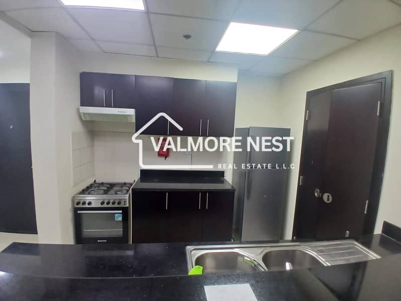 Spacious 2bhk I With huge balcony I Prime spot - Image 6