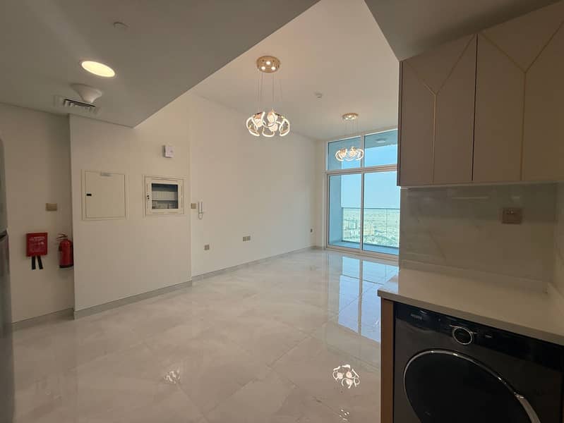 Prime Location | Brand New | High Floor - Image 8