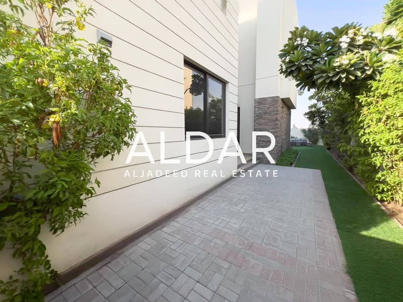 Fully Furnished | Well Maintained | Luxury Living - Image 23