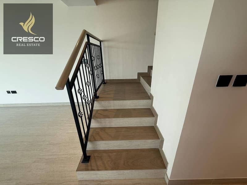 SINGLE ROW | SPACIOUS | BRAND NEW