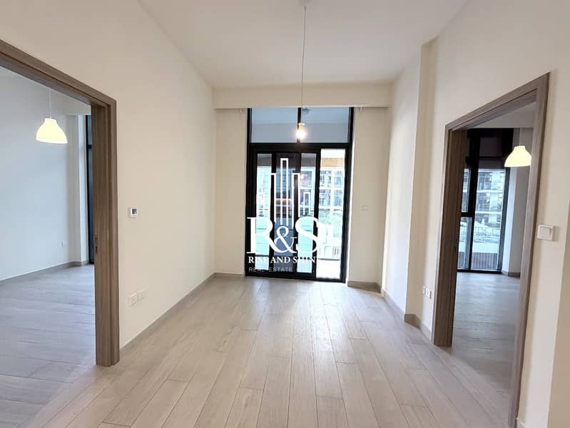 Bright & Airy | Unfurnished |Ready to Move-In