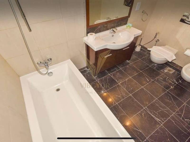 Spacious 2BR + 3 Bathrooms | Appliances Included - Image 16