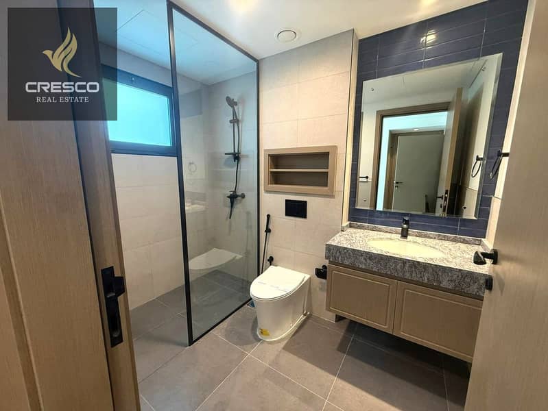 SINGLE ROW | SPACIOUS | BRAND NEW - Image 14