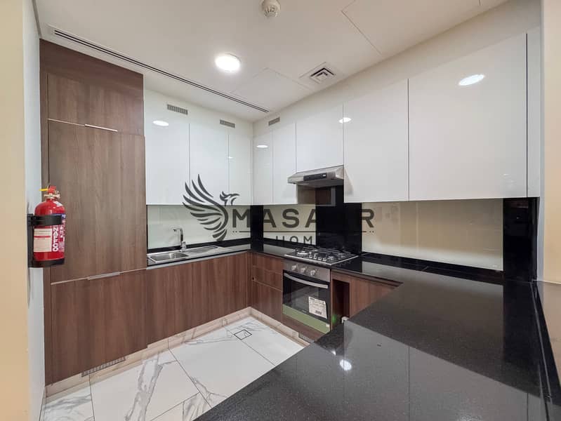 Canal n Skyline View | Huge Balcony | Negotiable