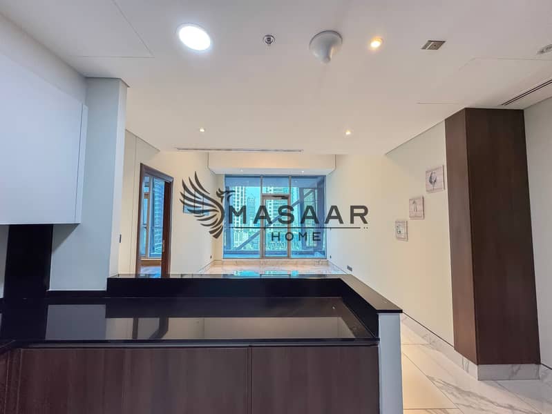 Canal n Skyline View | Huge Balcony | Negotiable - Image 10