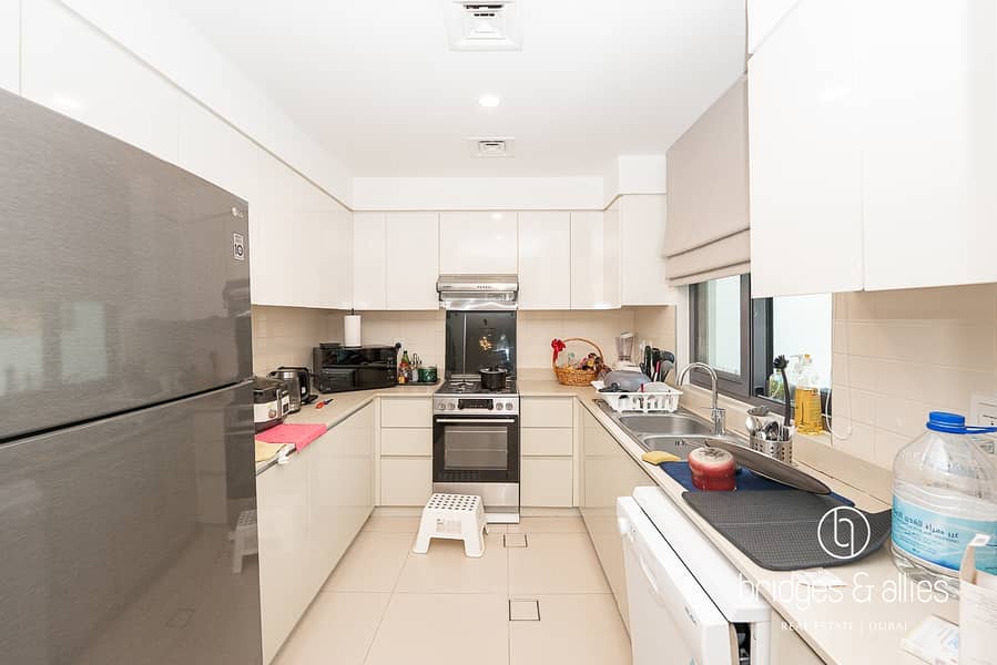 MUST SEE | EXTENDED LIVING N MASTER | NEXT TO PARK - Image 7