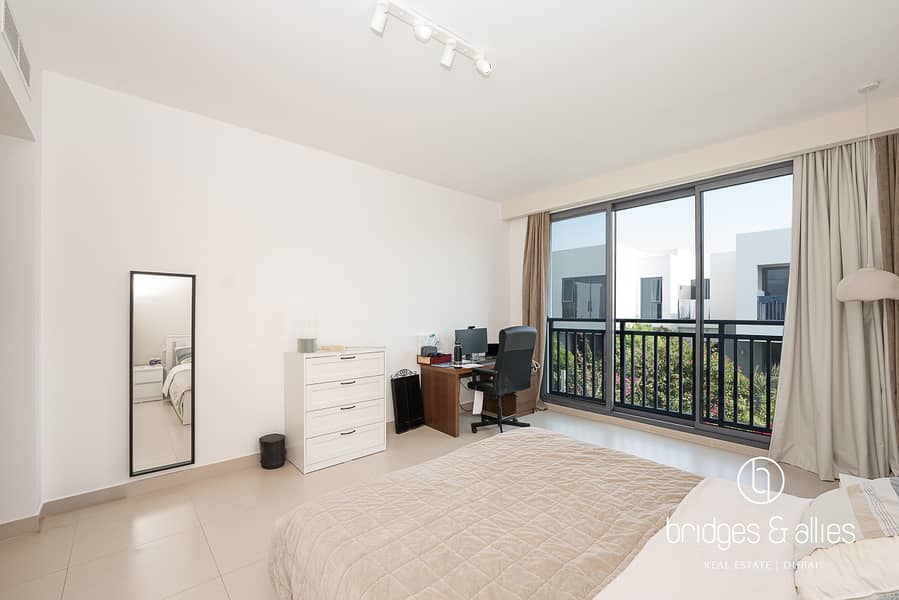 MUST SEE | EXTENDED LIVING N MASTER | NEXT TO PARK - Image 9