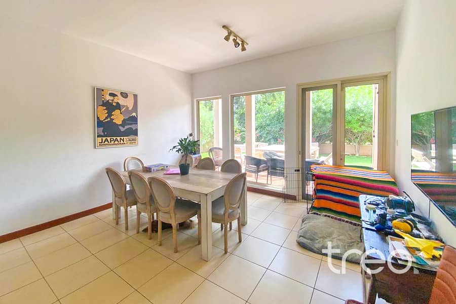 Park Backing | Single Row | Spacious Garden