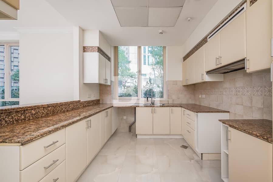 Fully Upgraded | Garden | Study