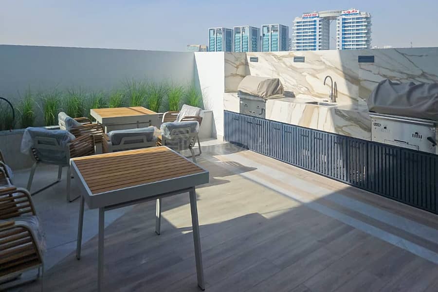 Modern Studio for Rent | Oxford Gardens Arjan - Image 17