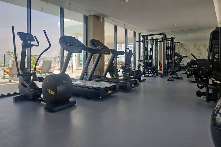 Modern Studio for Rent | Oxford Gardens Arjan - Image 20