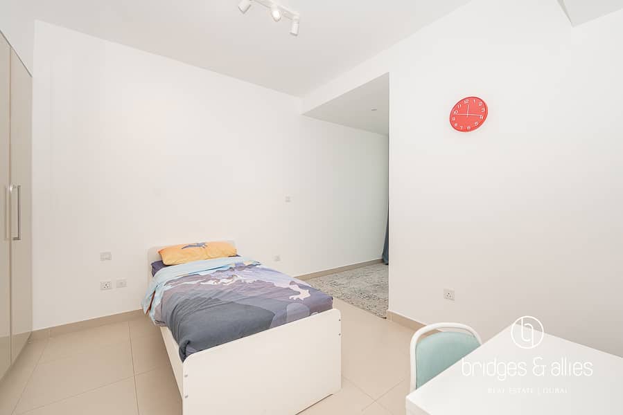 MUST SEE | EXTENDED LIVING N MASTER | NEXT TO PARK - Image 16