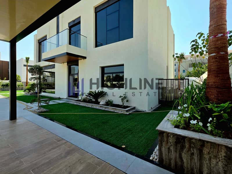 Premium 5BR Family Villa with Private Pool - Image 6