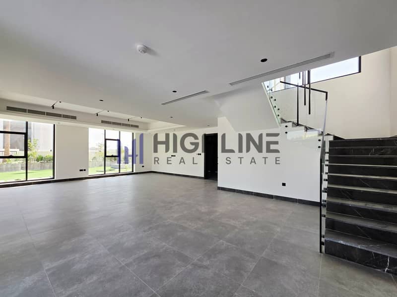 Premium 5BR Family Villa with Private Pool - Image 8