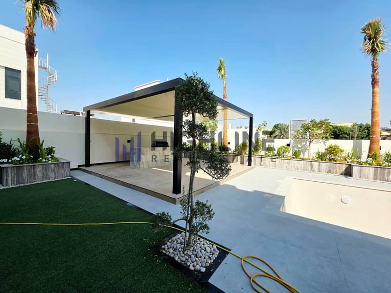 Premium 5BR Family Villa with Private Pool - Image 13