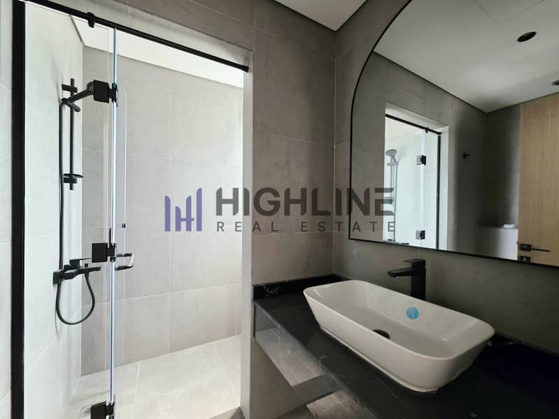 Premium 5BR Family Villa with Private Pool - Image 31