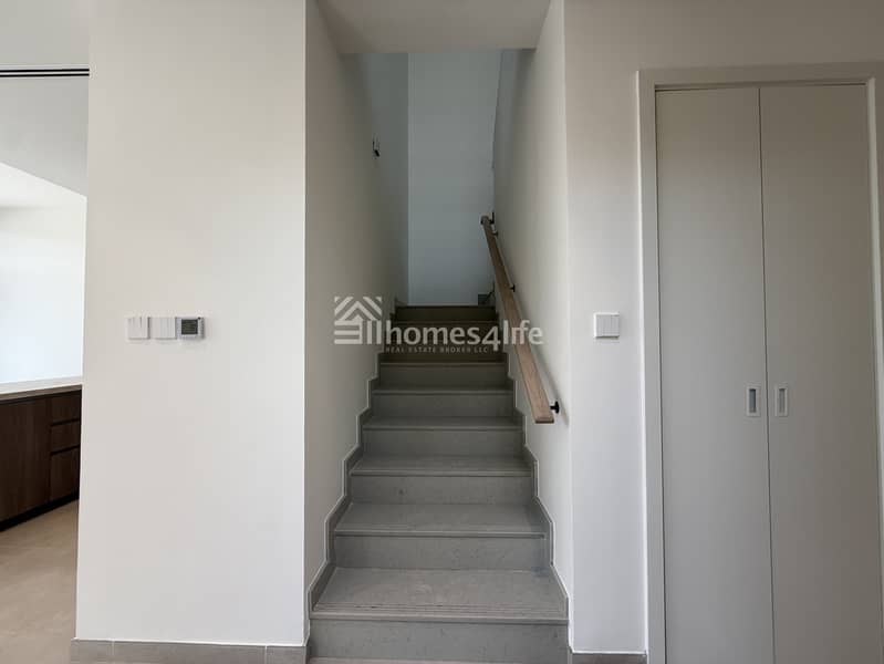 Brand New | Opposite Pool N Park | Single Row - Image 9