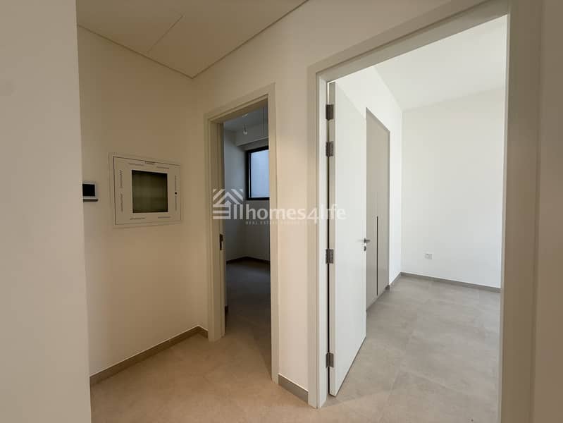 Brand New | Opposite Pool N Park | Single Row - Image 15