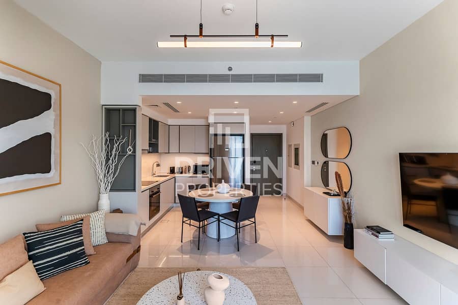 Ready to move In | Huge Layout | High Floor