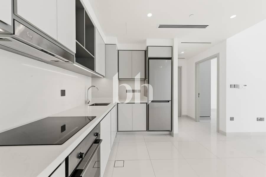 Luxury 1BR Apt w/ Full Sea & Palm Views