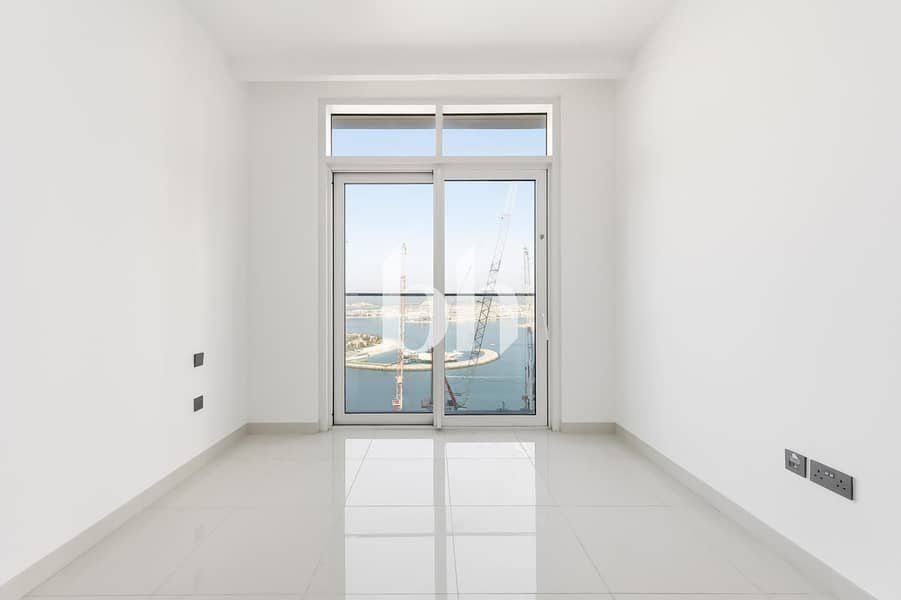 Luxury 1BR Apt w/ Full Sea & Palm Views - Image 7