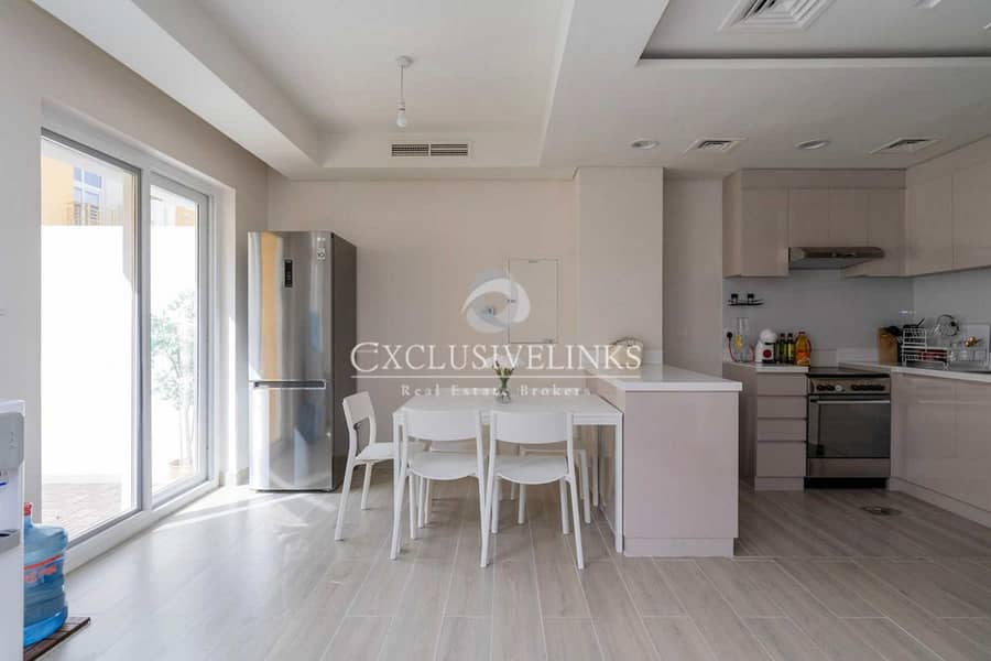 Vacant 3 BR Villa | Roof Deck | Ready to Move In - Image 6