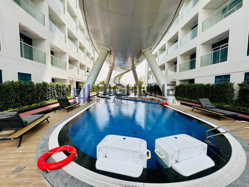 Opalz by Danube | 2BR Furnished with Private Pool - Image 26