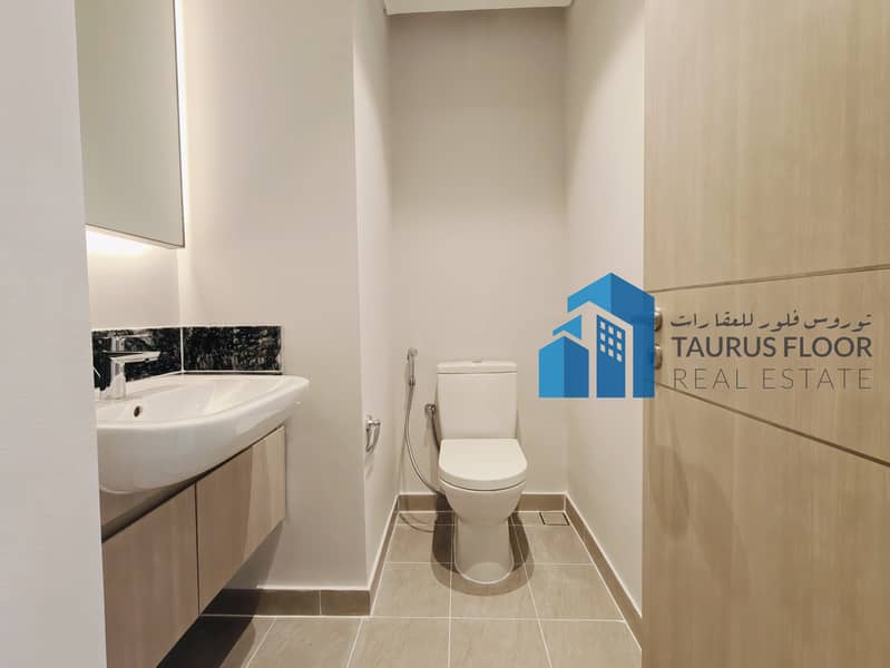 1BR|| Wadima Plaza || Burj View || Prestigious Community