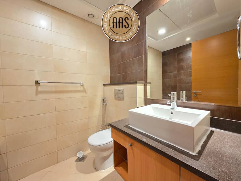 Very Spacious And Luxurious Open View 1Bhk With Chiller Free - Image 7