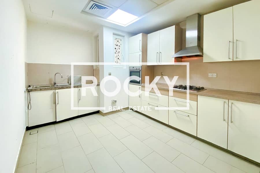 Hot Deal | Excellent Amenities | Street View - Image 6