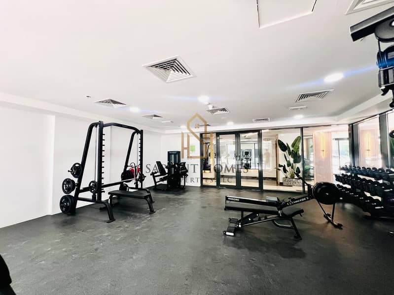 Rare Size - New Building - Chiller Free - Pets Allowed - Image 10