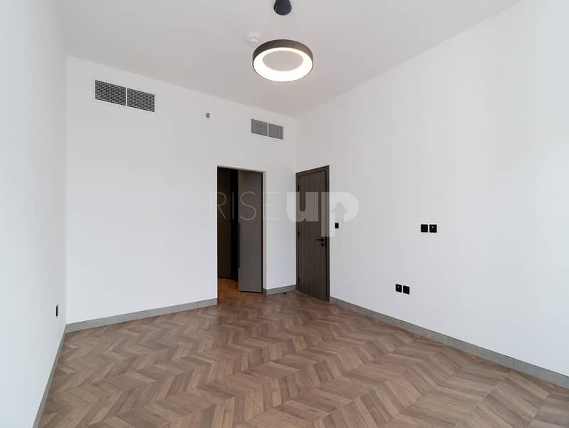 Luxurious Lifestyle | Ready to Move | Best Price - Image 12